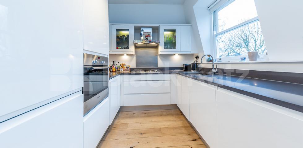 			2 Bedroom, 1 bath, 1 reception Flat			 Hillmarton Road, Caledonian Road